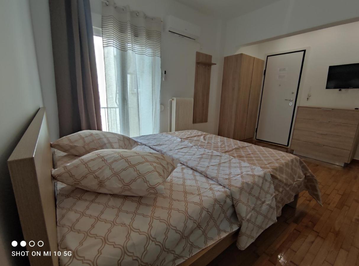 Studio In The Heart Of Athens Next To Monastyraki. Atenas Exterior foto