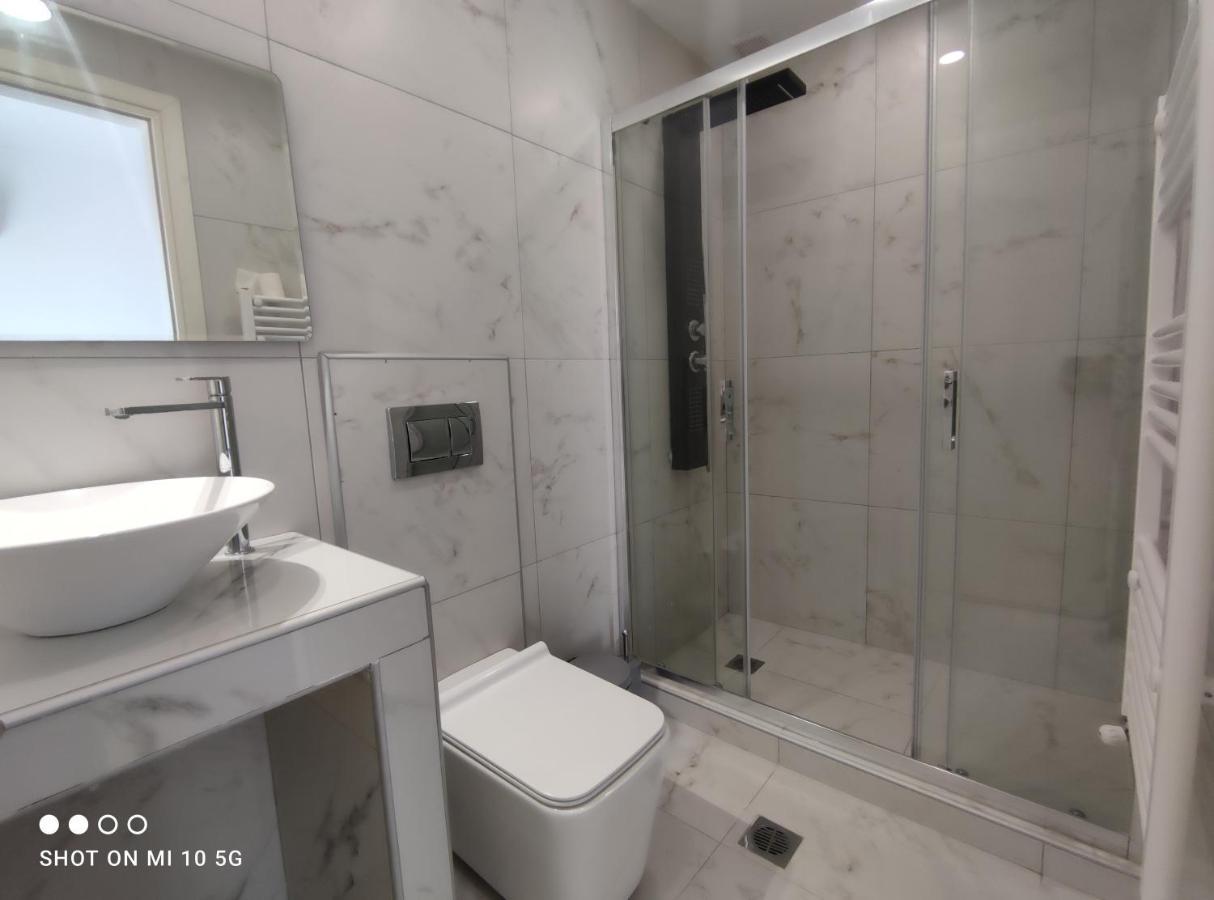 Studio In The Heart Of Athens Next To Monastyraki. Atenas Exterior foto