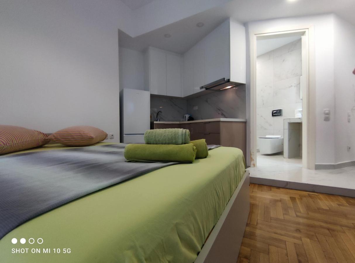 Studio In The Heart Of Athens Next To Monastyraki. Atenas Exterior foto